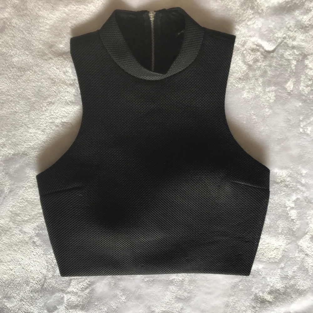 Express Crop Top